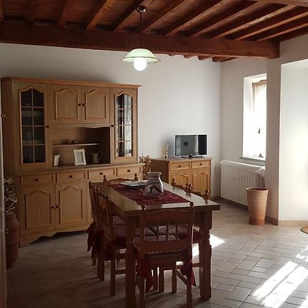 Beautiful Apartment With Exclusive Garden And Terrace Monteverdi Marittimo Exteriér fotografie